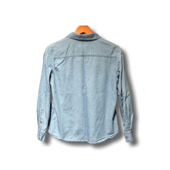 Embroidered denim blouse size medium - Picture 4 of 7